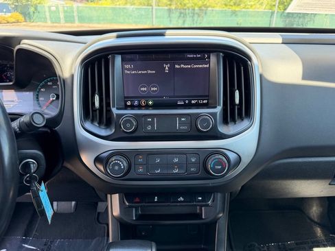 Used 2020 Chevrolet Colorado LT RWD image 22