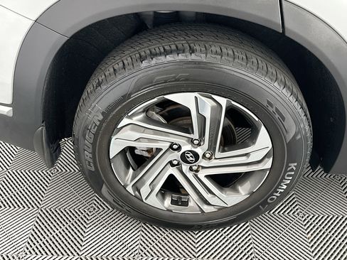 Used 2022 Hyundai Santa Fe SEL w/ Convenience + Premium Package FWD image 11