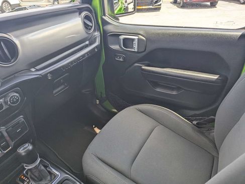 Used 2020 Jeep Wrangler Unlimited Sport S AWD/4WD image 18