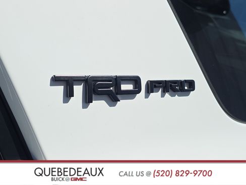 Used 2017 Toyota 4Runner TRD Pro AWD/4WD image 4