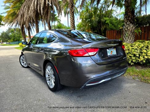 Used 2015 Chrysler 200 Limited w/ Convenience Group FWD image 8