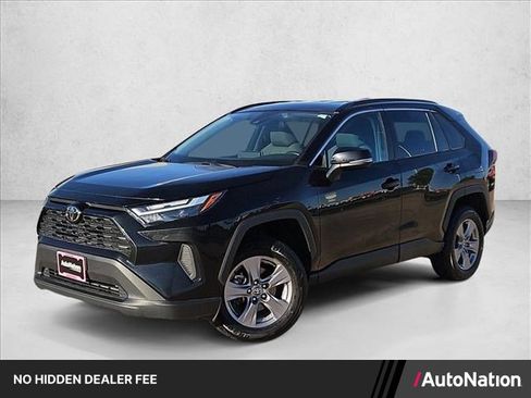 Used 2024 Toyota RAV4 XLE FWD image 1