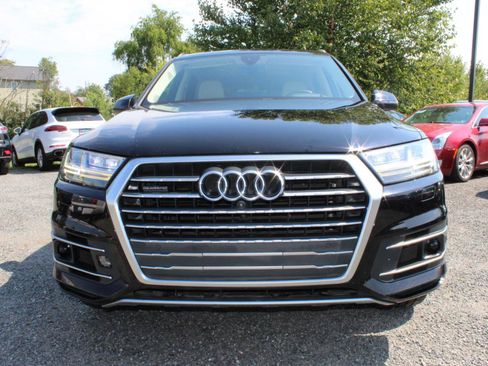 Used 2018 Audi Q7 3.0T Prestige w/ Prestige Package AWD/4WD image 2