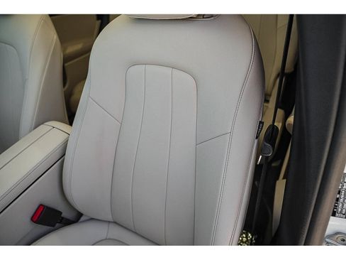 Certified 2022 Mercedes-Benz GLB 250 image 24