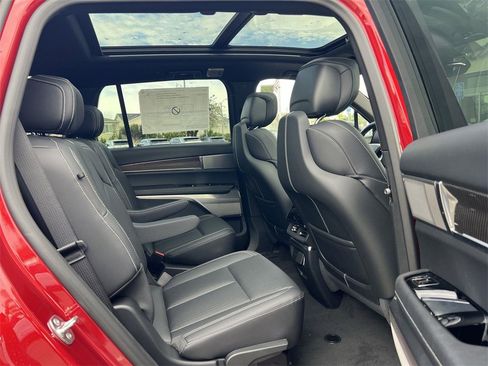 New 2026 Cadillac Vistiq Luxury image 34