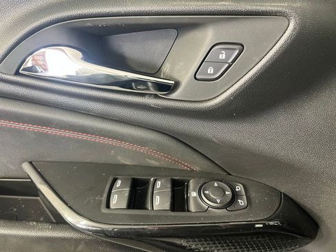 New 2026 Chevrolet Trax RS w/ Sunroof Package FWD image 13