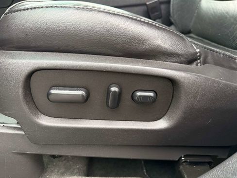 Used 2013 Ford Explorer Limited image 10