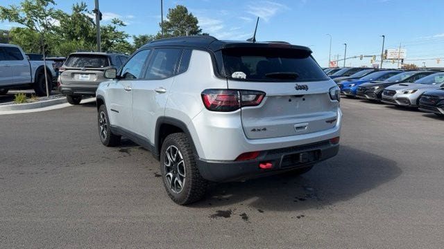 Used 2024 Jeep Compass Trailhawk w/ Trailhawk Elite Group AWD/4WD image 6