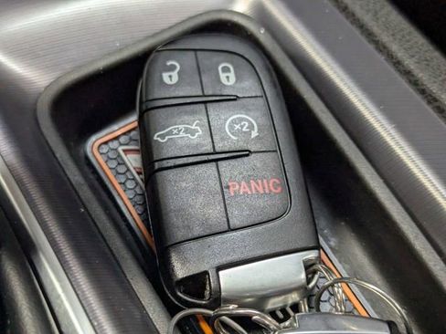 Used 2020 Dodge Charger Scat Pack RWD image 22