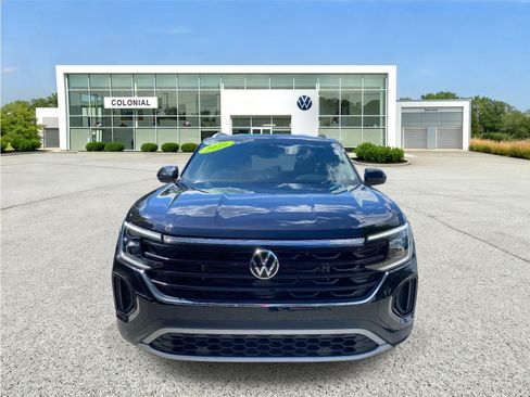 Certified 2026 Volkswagen Atlas Cross Sport SE AWD/4WD image 8