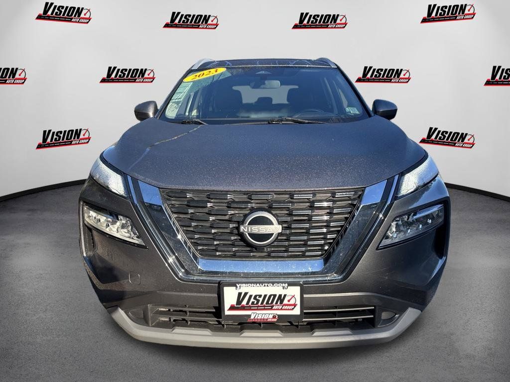 Certified 2023 Nissan Rogue SV w/ SV Premium B Package AWD/4WD image 2