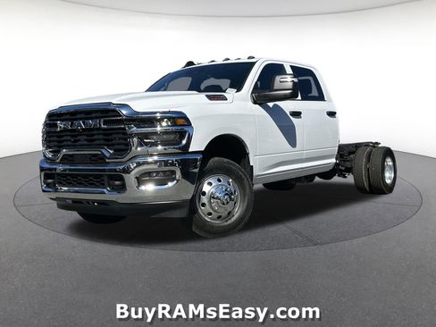 New 2026 RAM 3500 Tradesman w/ Chrome Appearance Group image 1