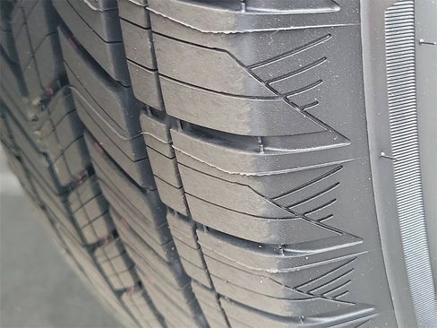 Used 2023 Lexus RX 350 Premium w/ Accessory Package (Z1) image 27