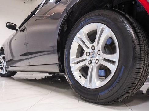 Used 2023 Dodge Charger SXT RWD image 36