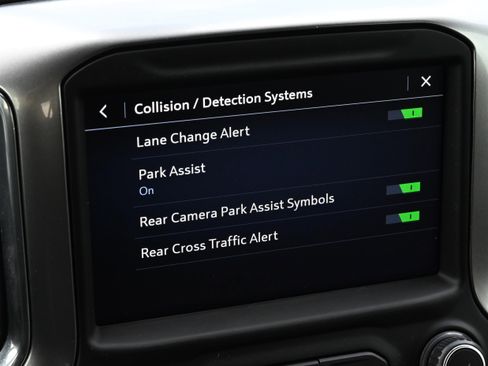 Used 2020 Chevrolet Silverado 1500 LT w/ Texas Edition image 34