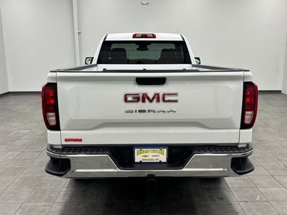 New 2026 GMC Sierra 1500 Pro w/ Pro Value Package