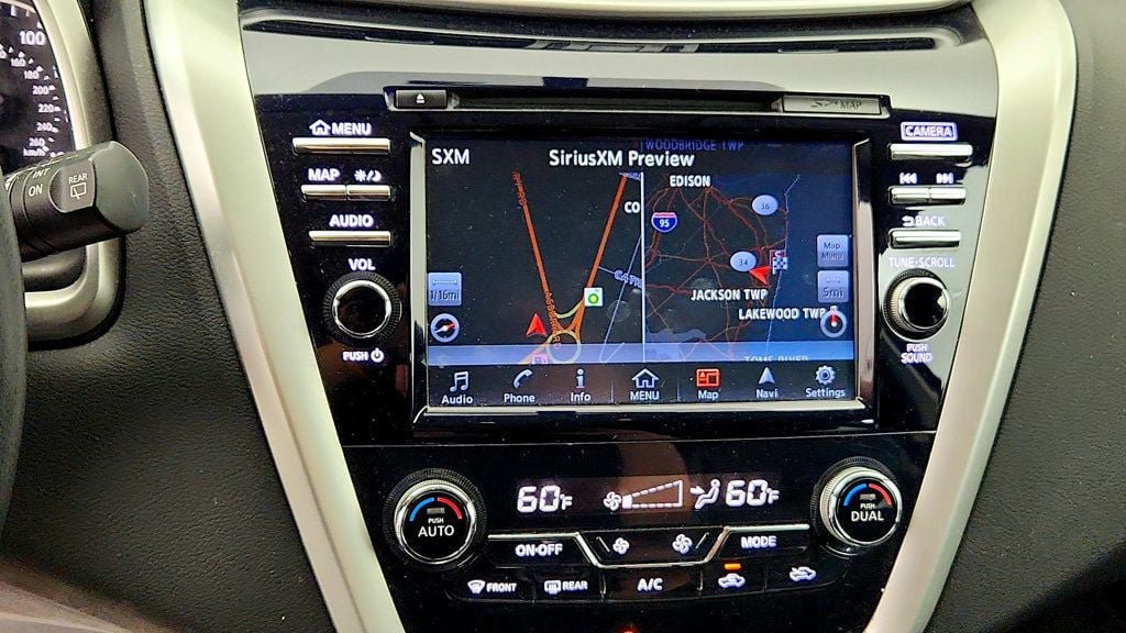Used 2018 Nissan Murano SL AWD/4WD image 19