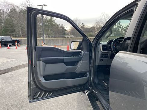 Certified 2022 Ford F150 XLT w/ Equipment Group 302A High image 24