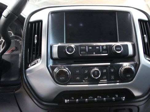 Used 2015 GMC Sierra 2500 SLE w/ SLE Preferred Package image 17