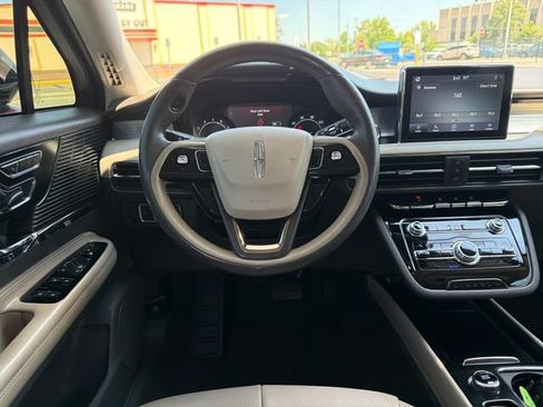 Certified 2020 Lincoln Corsair AWD w/ Equipment Group 101A image 15