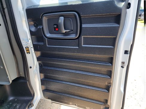 New 2025 Chevrolet Express 2500 w/ Driver Convenience Package image 20