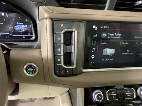 Used 2023 GMC Yukon Denali w/ Denali Reserve Package AWD/4WD image 29
