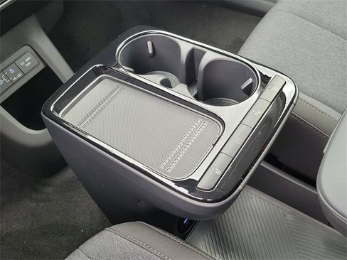 New 2026 Hyundai Ioniq 5 SE image 15