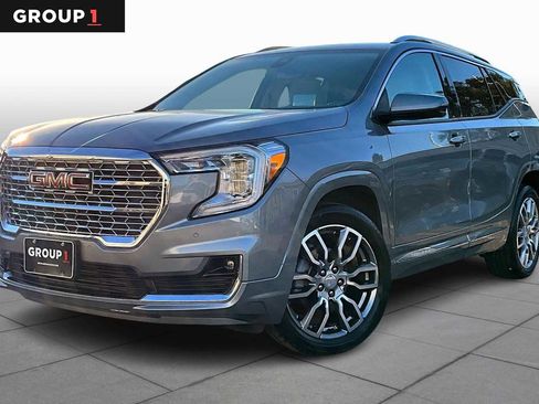 Used 2023 GMC Terrain Denali image 1