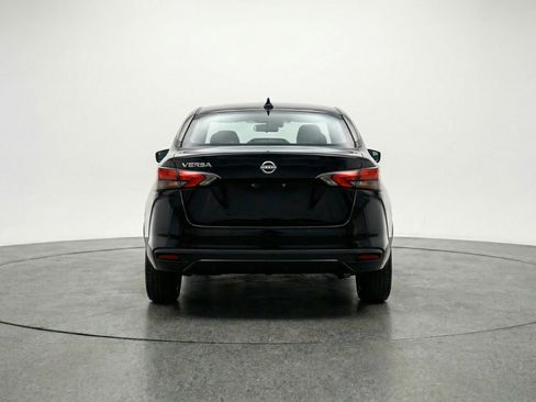 Used 2025 Nissan Versa SV FWD image 7