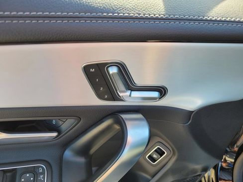 Used 2025 Mercedes-Benz CLA 250 4MATIC image 19