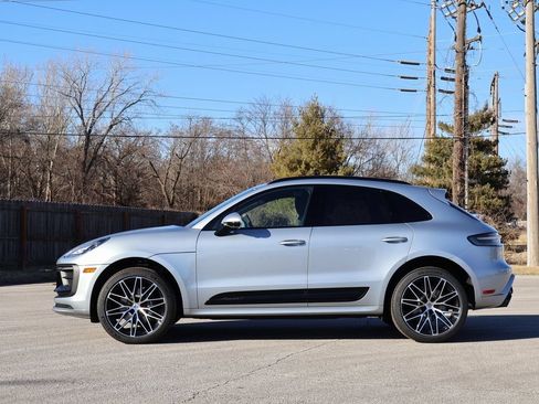 Certified 2026 Porsche Macan Turbo AWD/4WD image 2