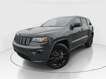 Used 2018 Jeep Grand Cherokee Altitude