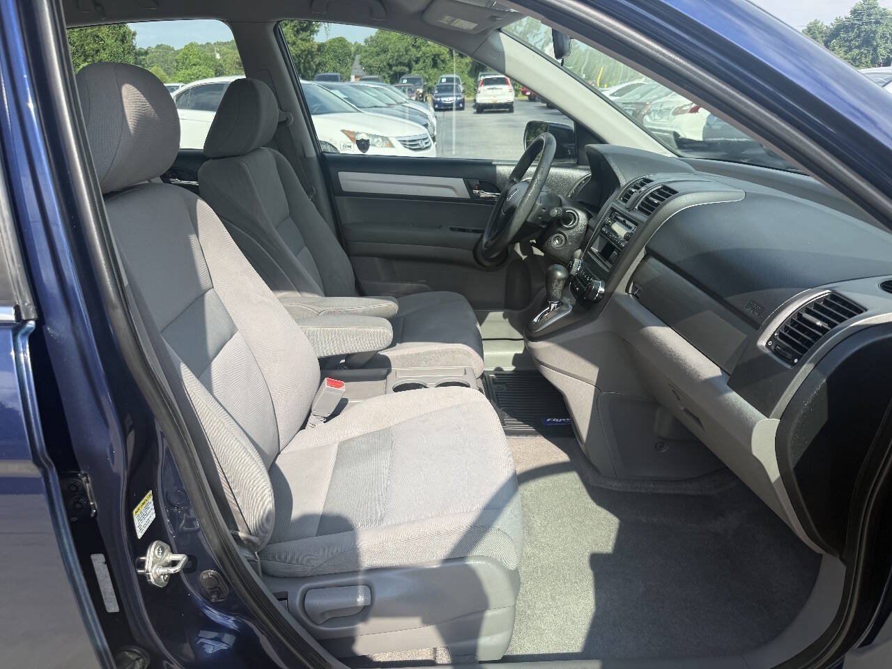 Used 2011 Honda CR-V LX image 13