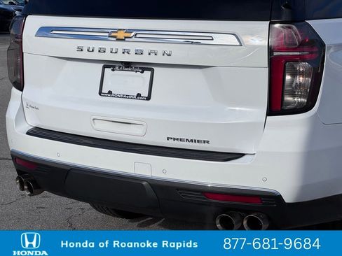 Used 2024 Chevrolet Suburban Premier image 46