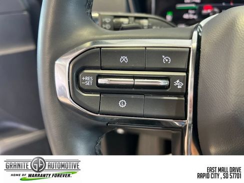 Used 2026 GMC Terrain Elevation AWD/4WD image 32