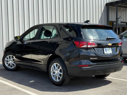 Used 2024 Chevrolet Equinox LS FWD image 7
