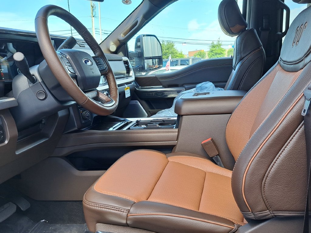 New 2026 Ford F250 King Ranch w/ Tremor Off-Road Package AWD/4WD image 13
