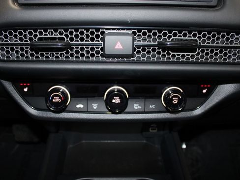 Used 2025 Honda HR-V Sport image 15