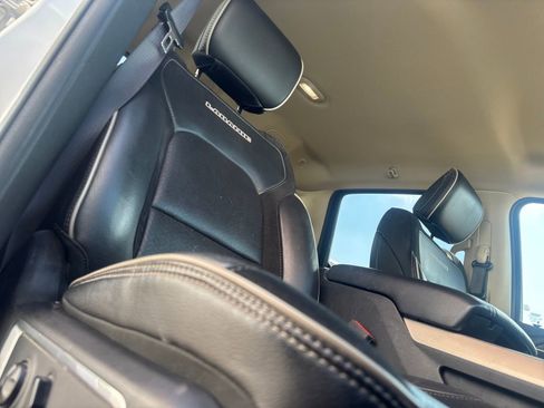 Used 2020 RAM 1500 Laramie AWD/4WD image 27