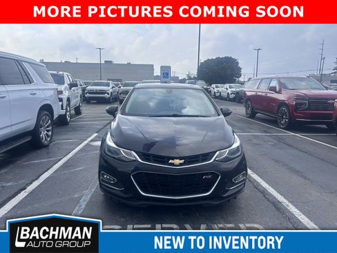 Used 2018 Chevrolet Cruze Premier w/ RS Package FWD image 3