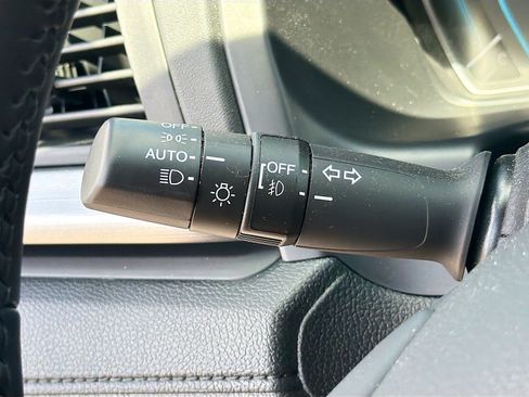 Used 2023 Honda Odyssey EX-L image 24