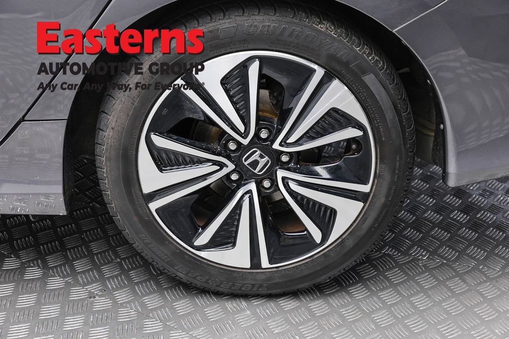 Used 2017 Honda Civic EX-T image 10