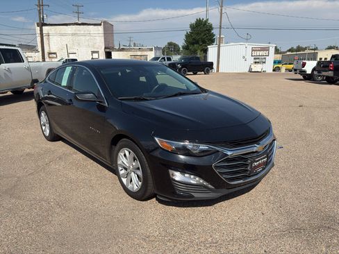 Used 2025 Chevrolet Malibu LT FWD image 9