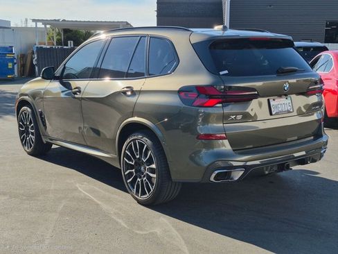 Used 2024 BMW X5 xDrive40i w/ M Sport Package AWD/4WD image 9