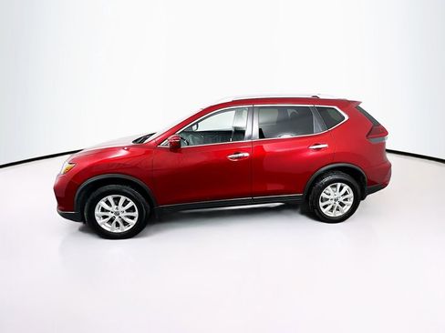 Used 2019 Nissan Rogue SV image 4