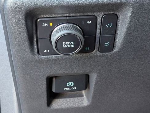 New 2025 Ford Expedition Max Platinum w/ Platinum Ultimate Package image 17