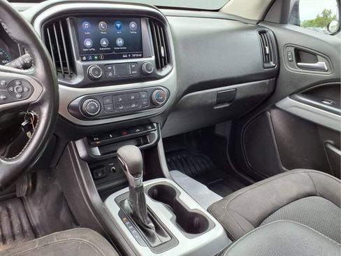 Used 2022 Chevrolet Colorado LT w/ Fleet Safety Package RWD image 23