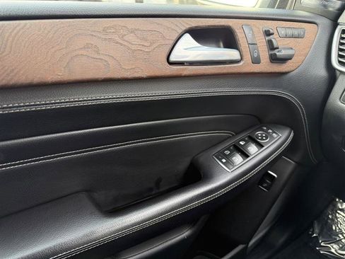 Used 2014 Mercedes-Benz ML 350 ML 350 BLUETEC image 27