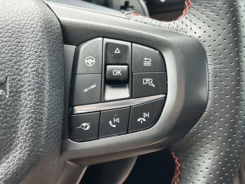 Certified 2025 Ford Ranger Raptor AWD/4WD image 32
