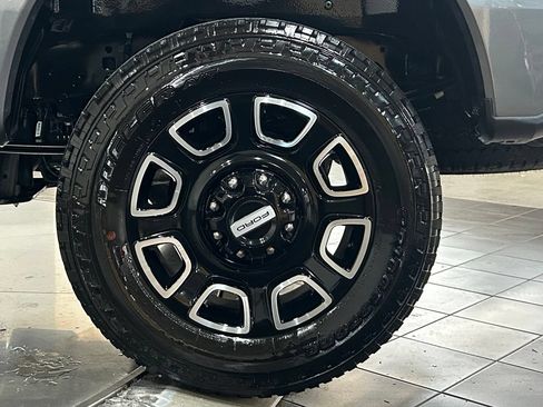 Used 2026 Ford F250 Platinum w/ FX4 Off-Road Package AWD/4WD image 28